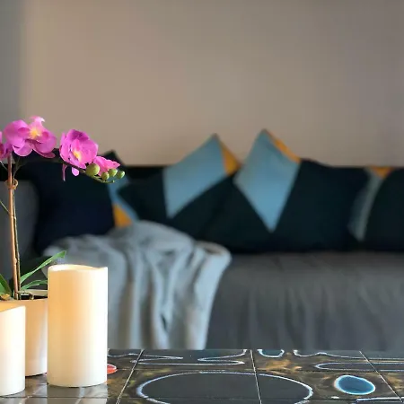 Romantic Getaway Next To The Castle Of Appartement
